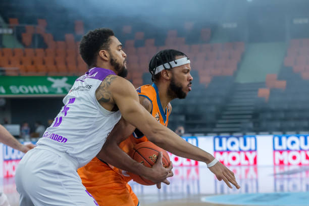 的配合以及 的配合以及